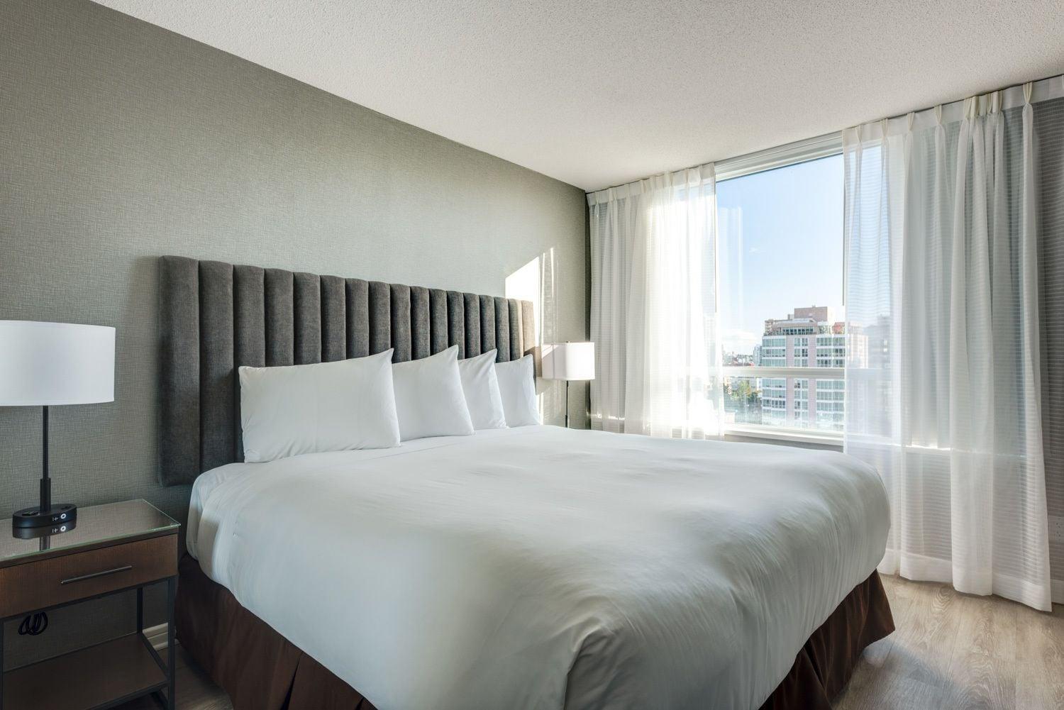 Carmana Hotel & Suites Vancouver Buitenkant foto